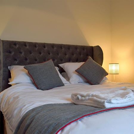 Courtyard Holiday Apartments Inverkeithing Zewnętrze zdjęcie